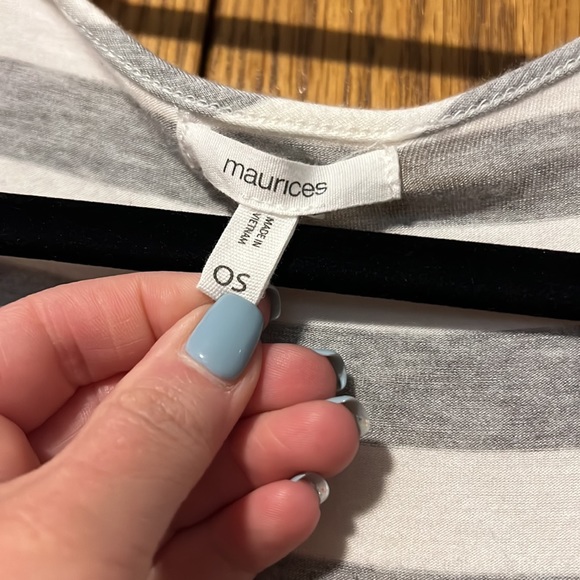 Maurices cover-up - one size - Picture 2 of 5